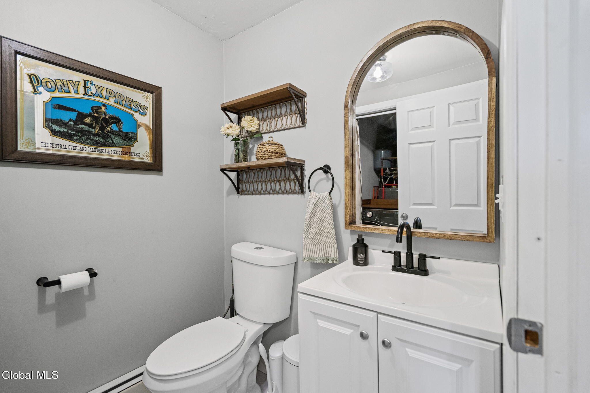 19B Woodcliffe Drive Clifton Park NY 12065