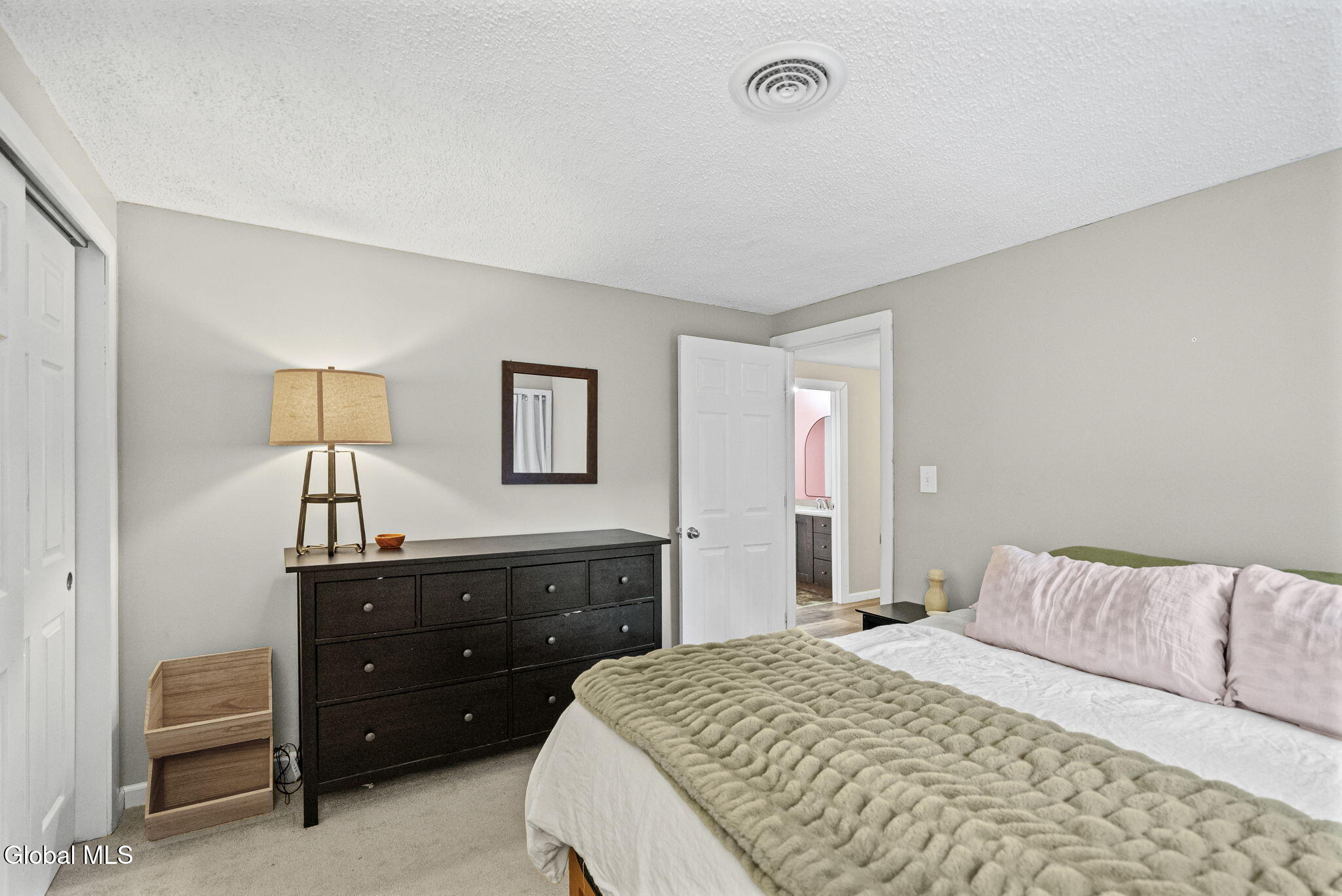 19B Woodcliffe Drive Clifton Park NY 12065