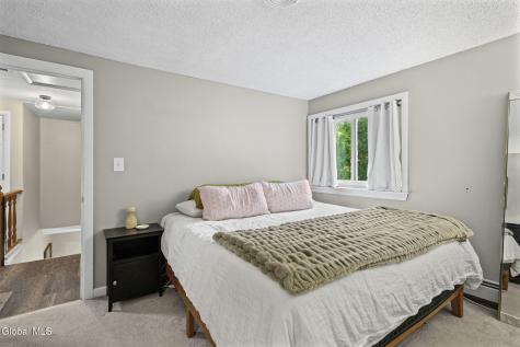 19B Woodcliffe Drive Clifton Park NY 12065