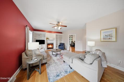 29 Heritage Court Cohoes NY 12047