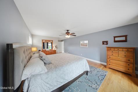 29 Heritage Court Cohoes NY 12047
