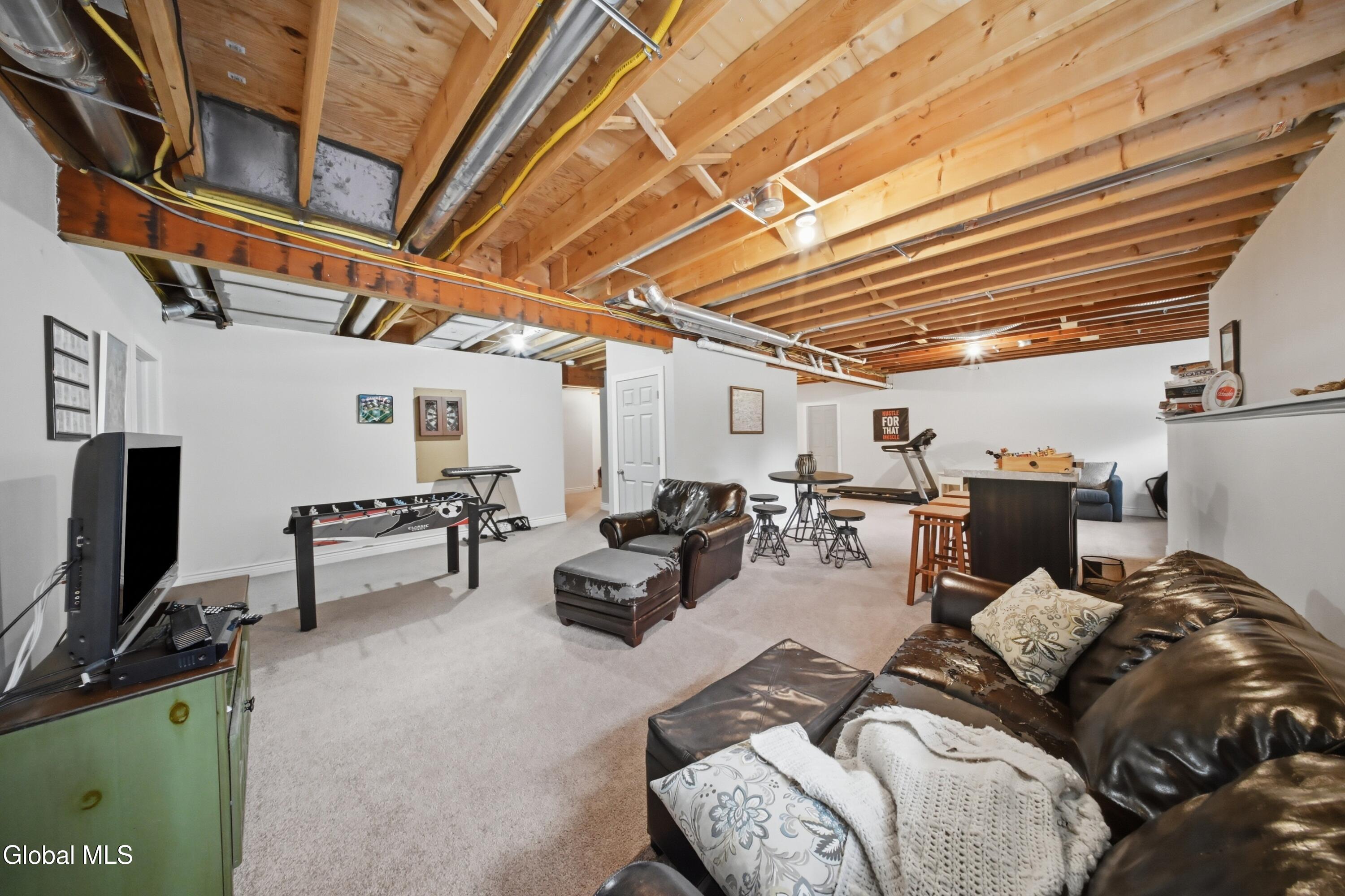 29 Heritage Court Cohoes NY 12047