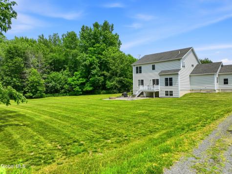 29 Heritage Court Cohoes NY 12047
