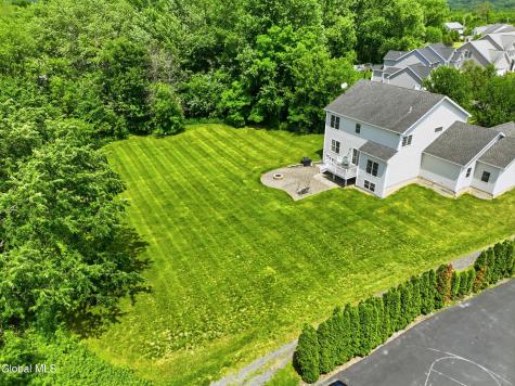 29 Heritage Court Cohoes NY 12047