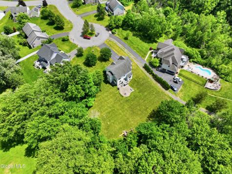 29 Heritage Court Cohoes NY 12047