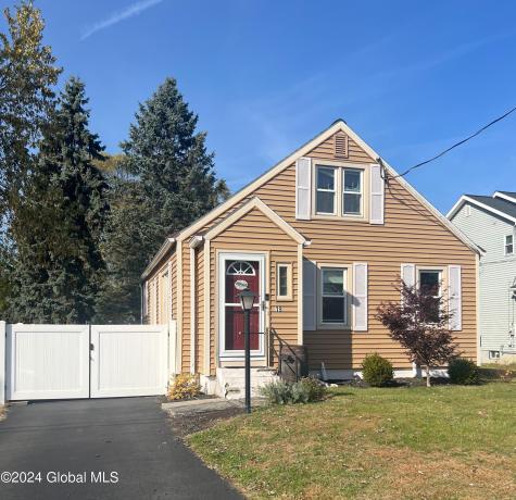 19 Oakland Avenue Albany NY 12205