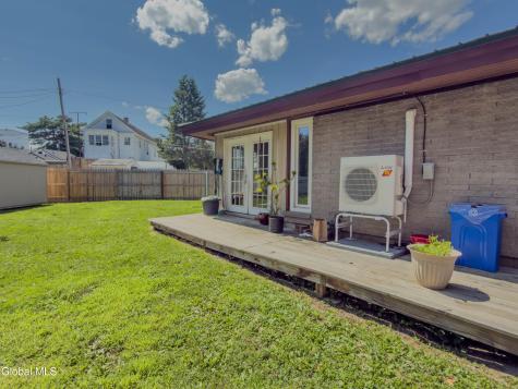 306 16th Street Watervliet NY 12189