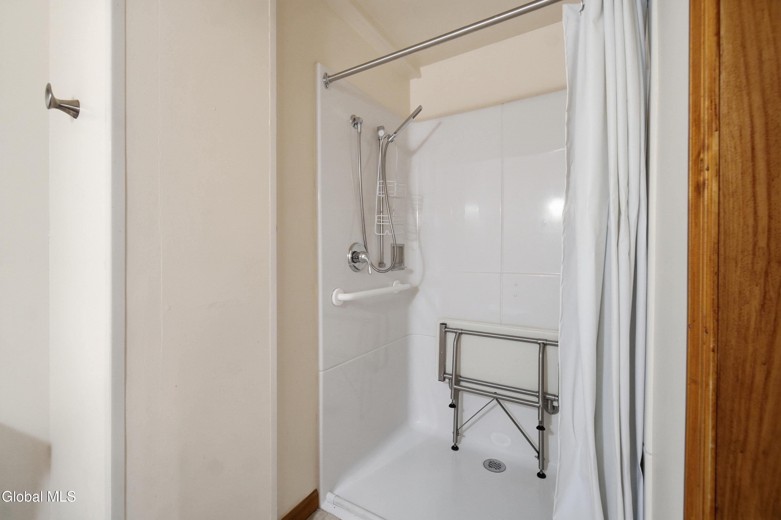 20 W Skyview Drive Cohoes NY 12047