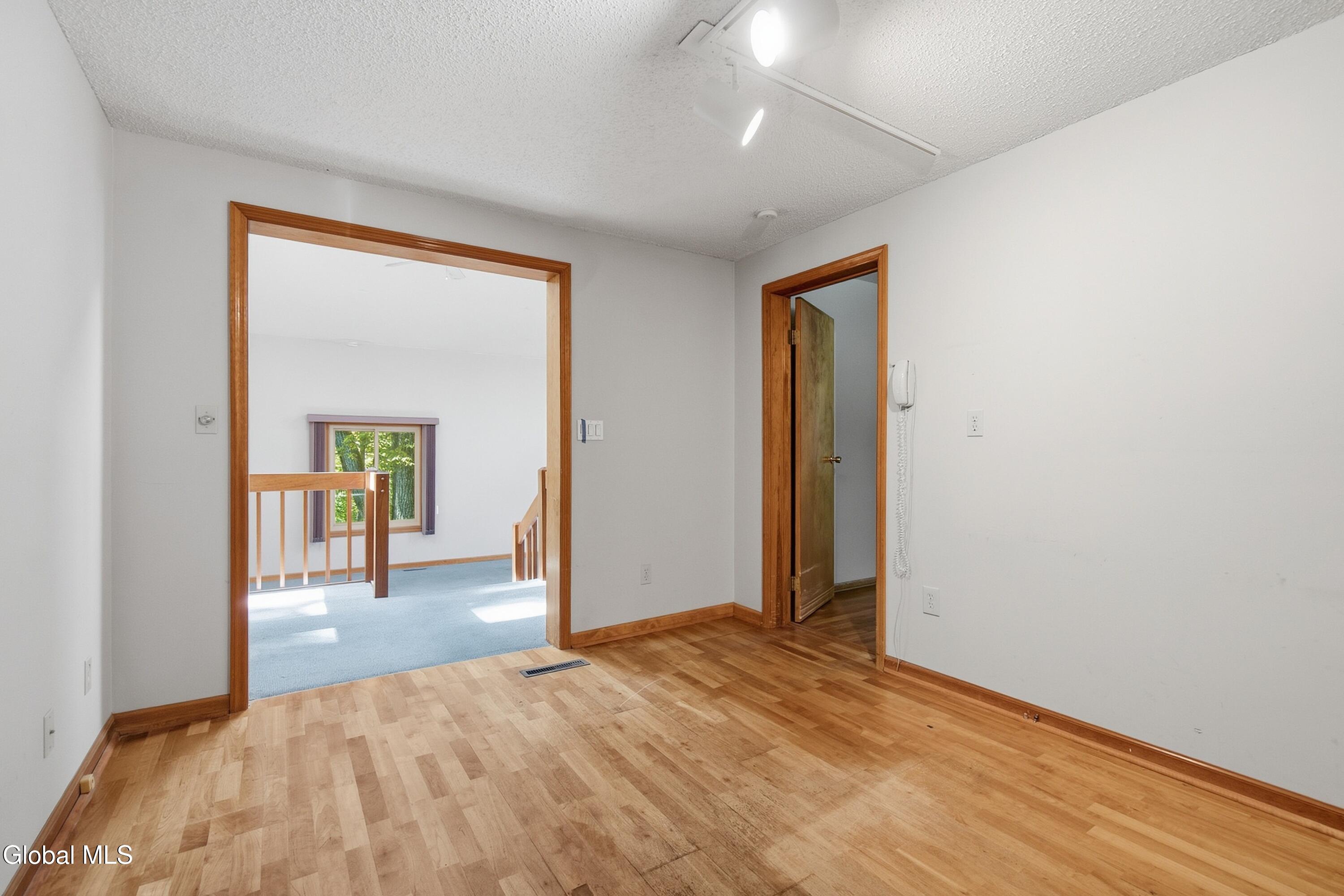 20 W Skyview Drive Cohoes NY 12047