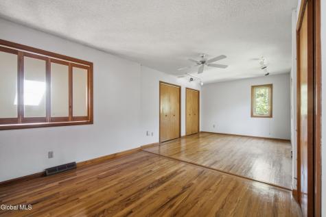 20 W Skyview Drive Cohoes NY 12047
