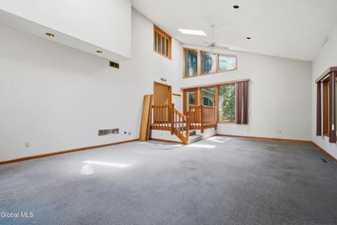 20 W Skyview Drive Cohoes NY 12047