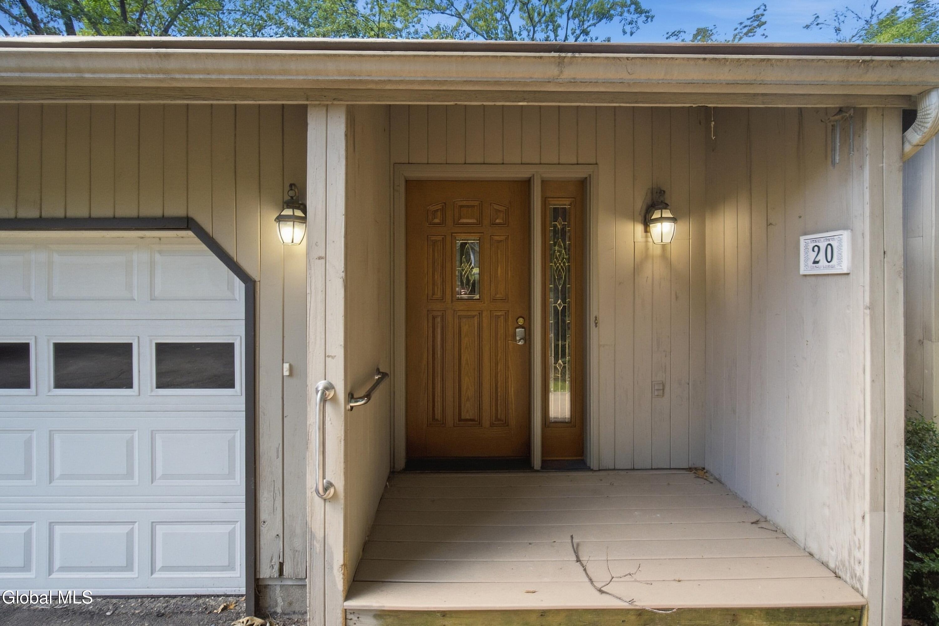 20 W Skyview Drive Cohoes NY 12047
