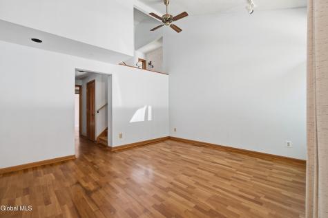 20 W Skyview Drive Cohoes NY 12047