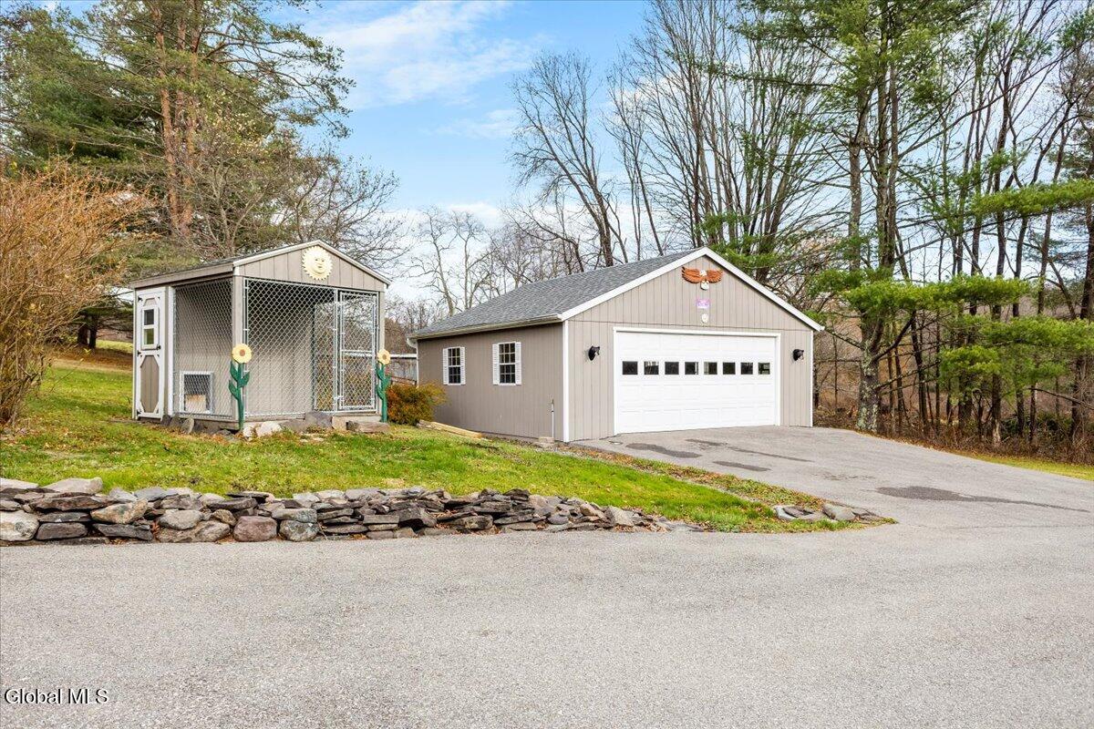 858 Stone Bridge Road Cornwallville NY 12418