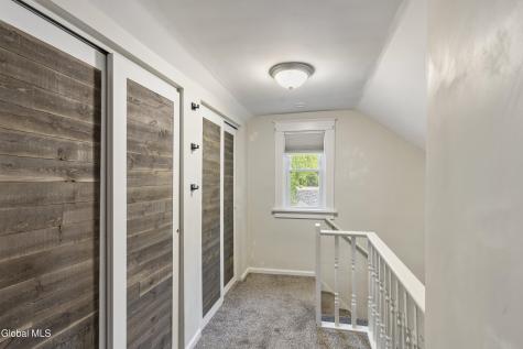 106 Lark Street Schenectady NY 12302
