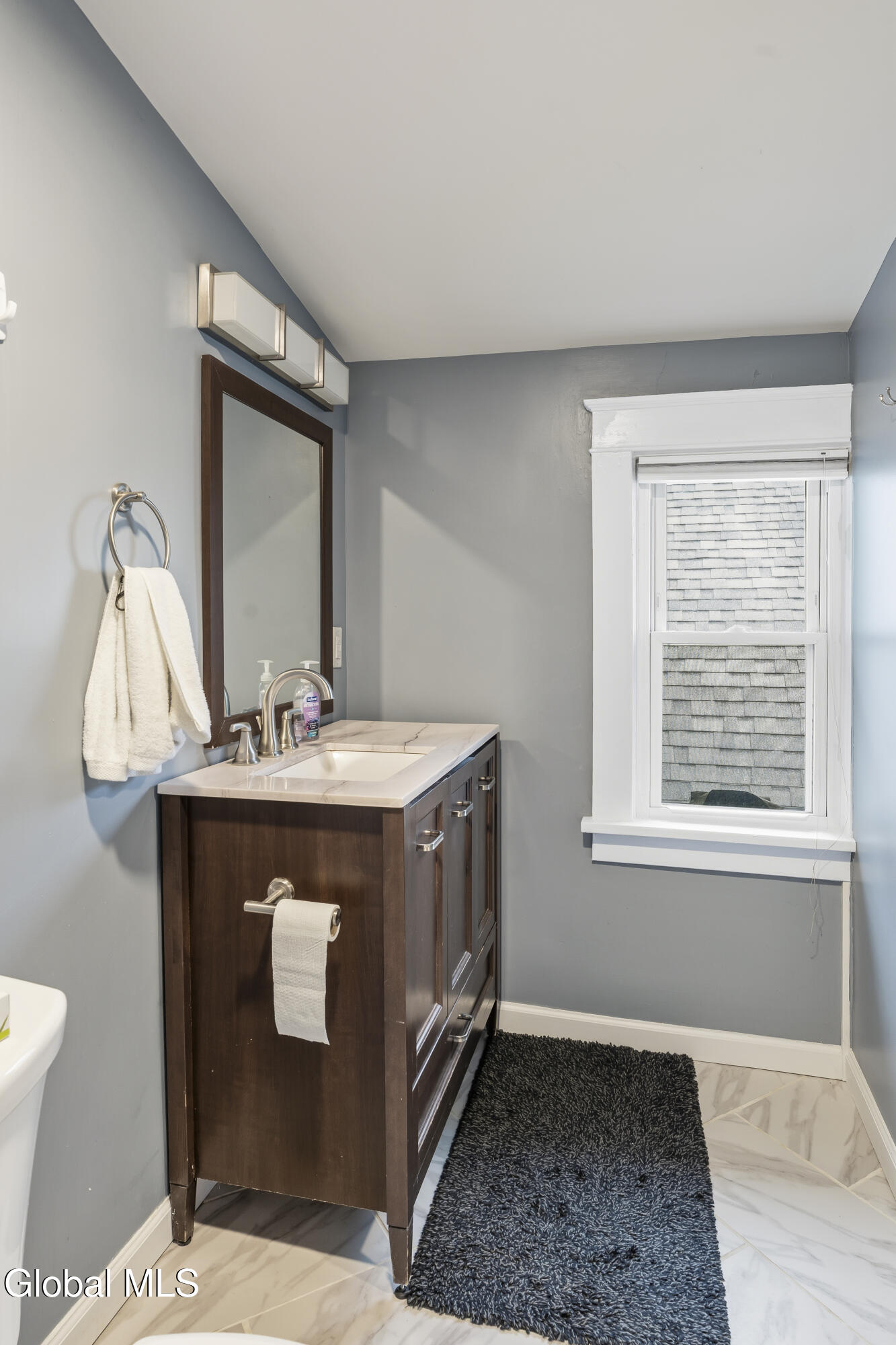 106 Lark Street Schenectady NY 12302