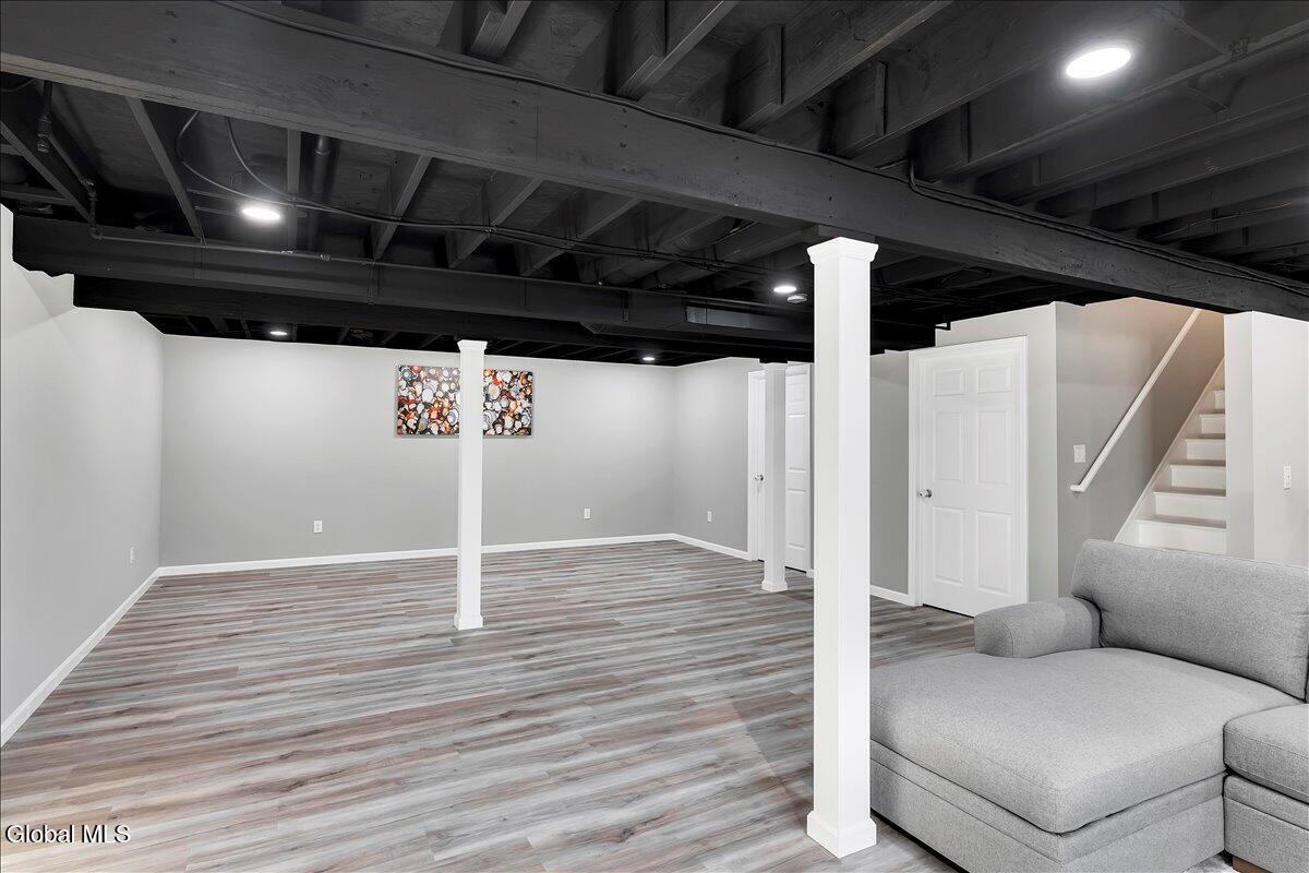 18 Kelly Lane Halfmoon NY 12065