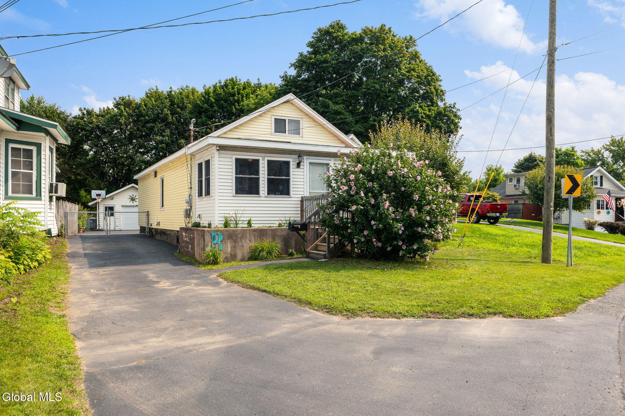 63 Osborne Road Albany NY 12205