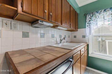 63 Osborne Road Albany NY 12205