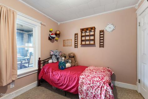 63 Osborne Road Albany NY 12205