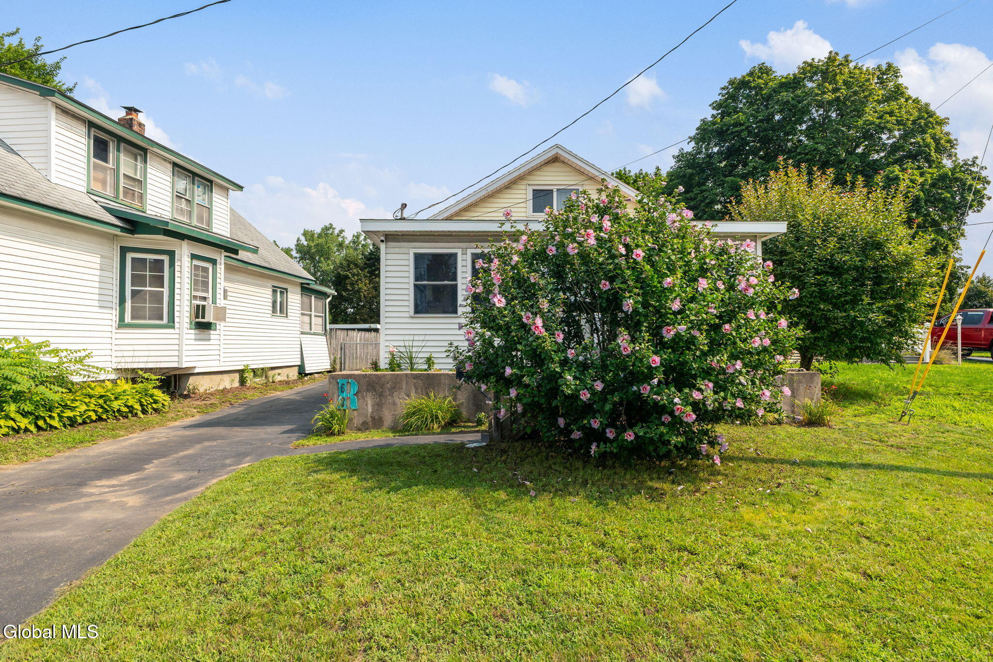 63 Osborne Road Albany NY 12205