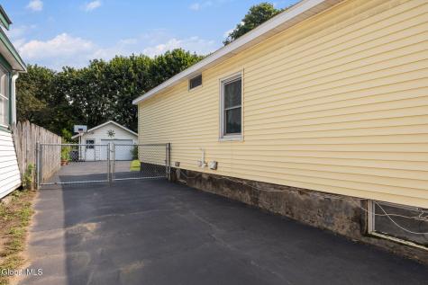 63 Osborne Road Albany NY 12205