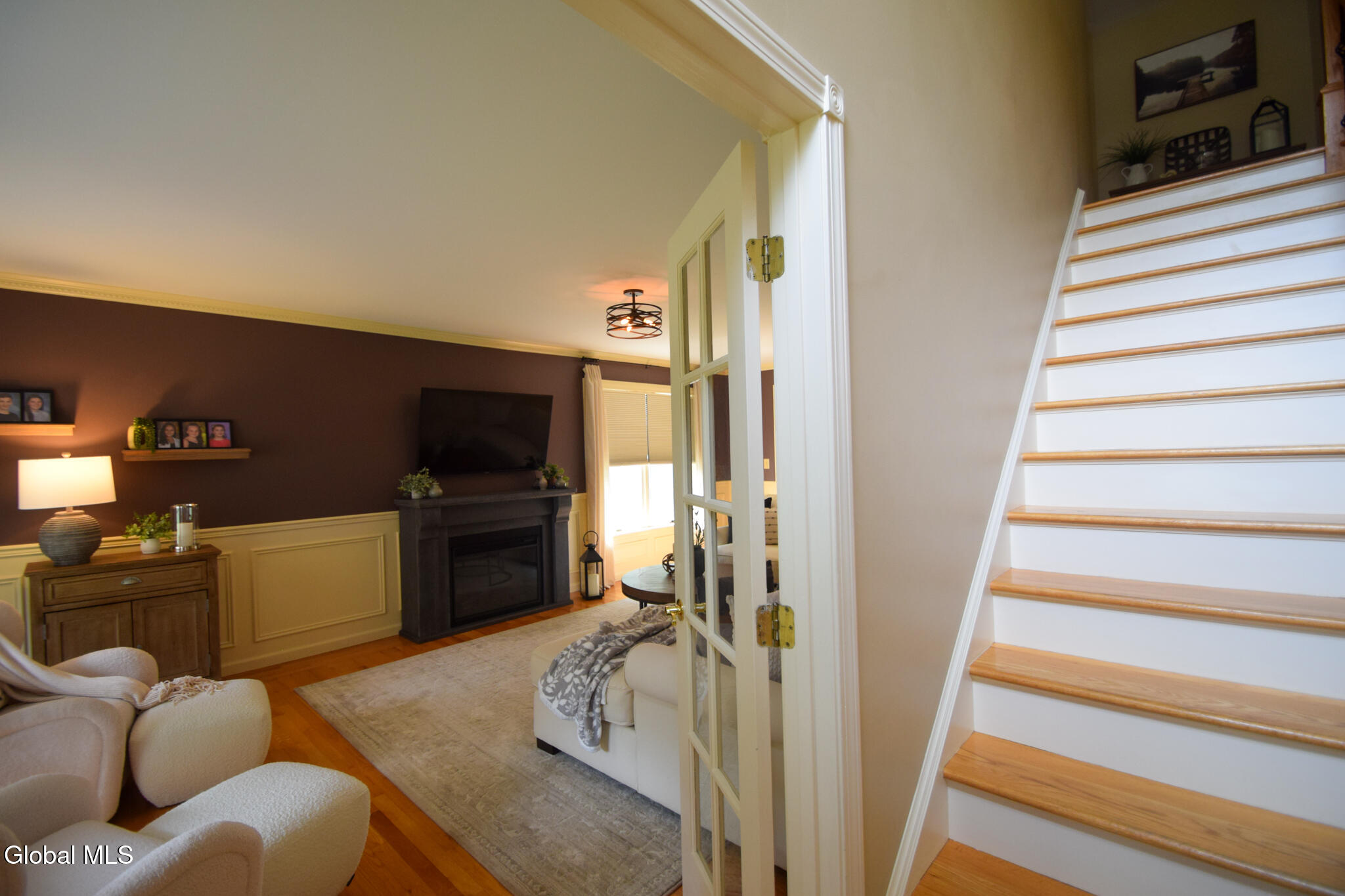 8 Mohawk Trail Queensbury NY 12804