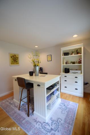 8 Mohawk Trail Queensbury NY 12804