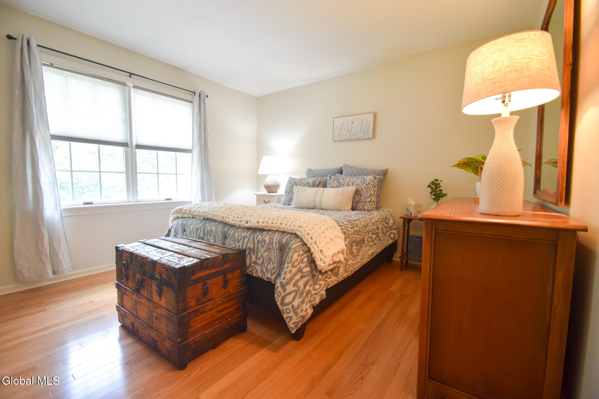 8 Mohawk Trail Queensbury NY 12804