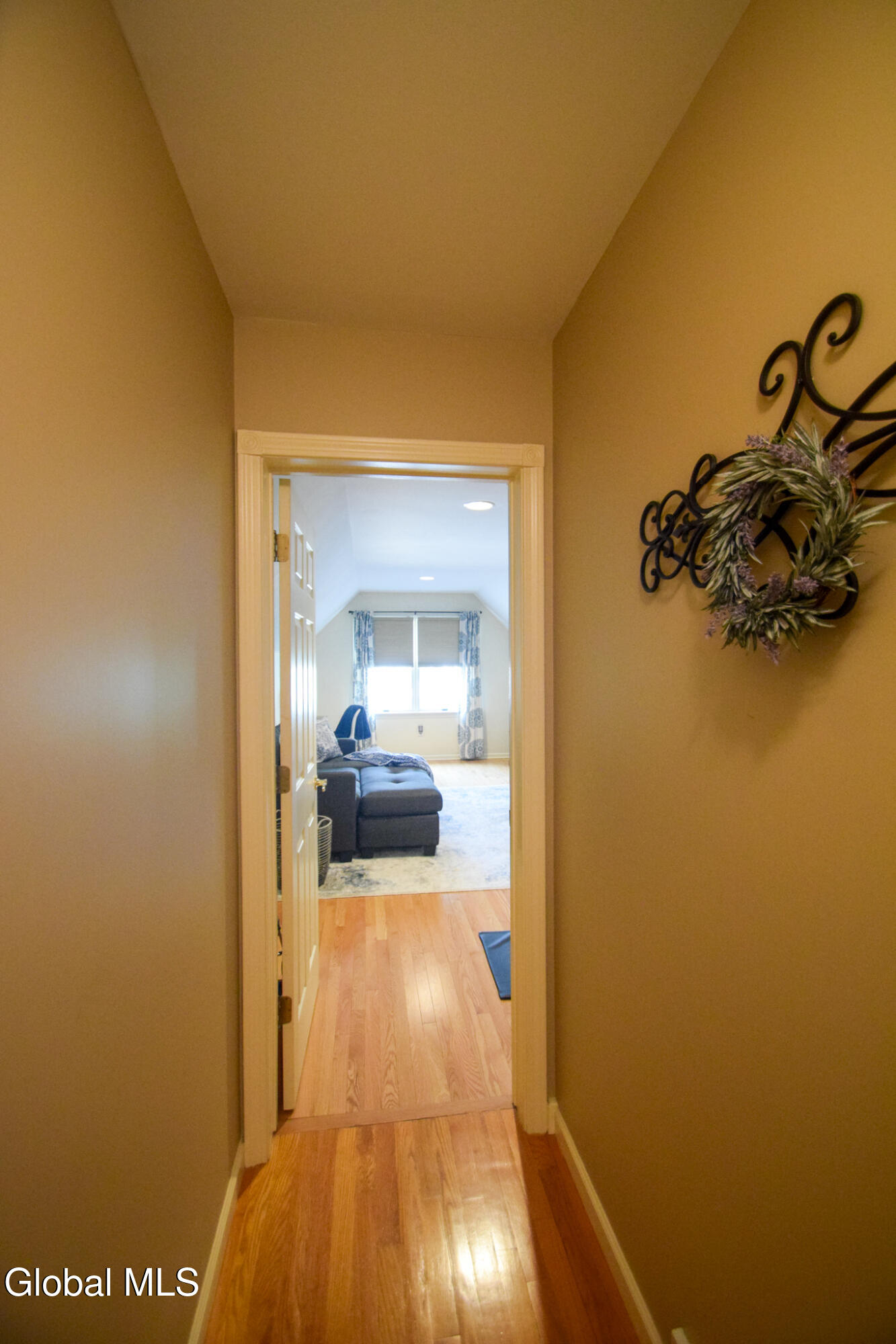 8 Mohawk Trail Queensbury NY 12804