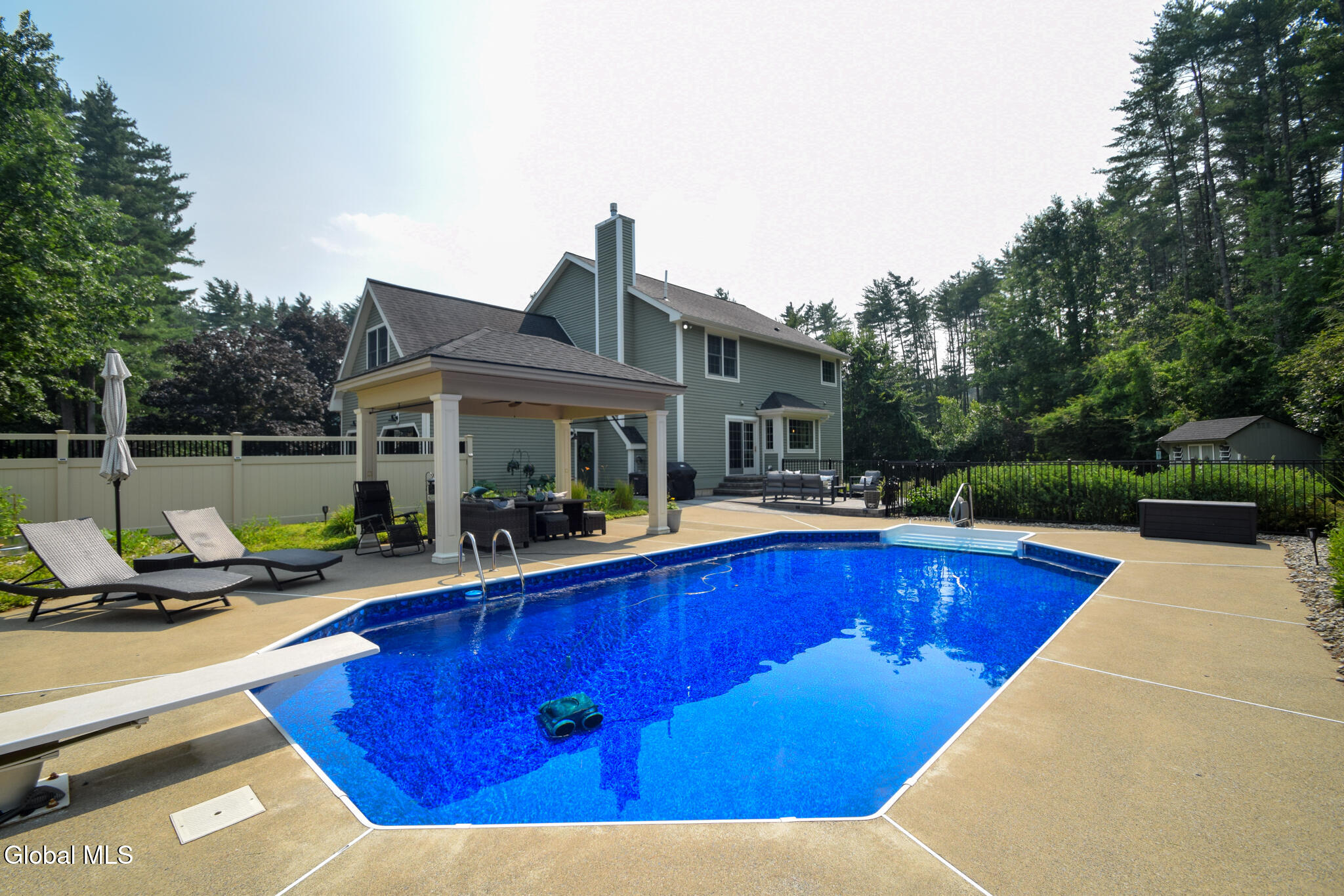 8 Mohawk Trail Queensbury NY 12804