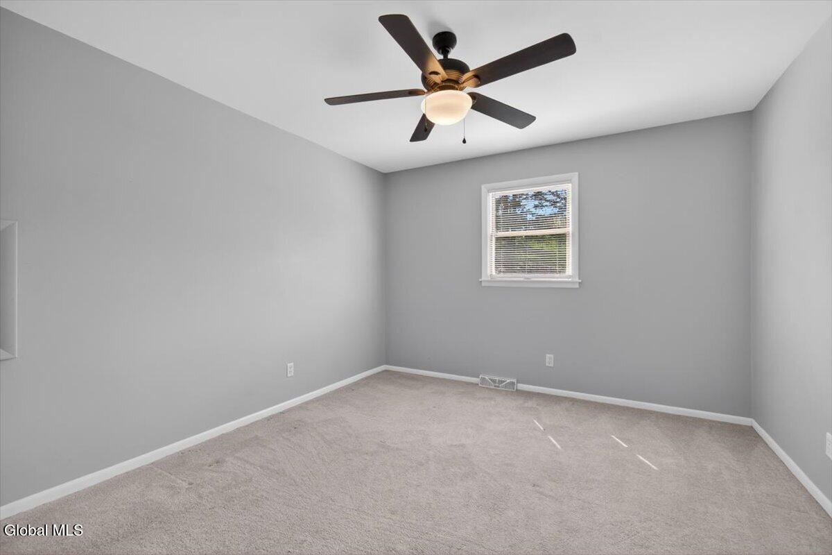 11 Dania Drive Hagaman NY 12086