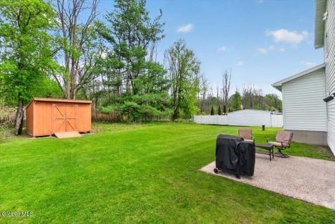 11 Dania Drive Hagaman NY 12086