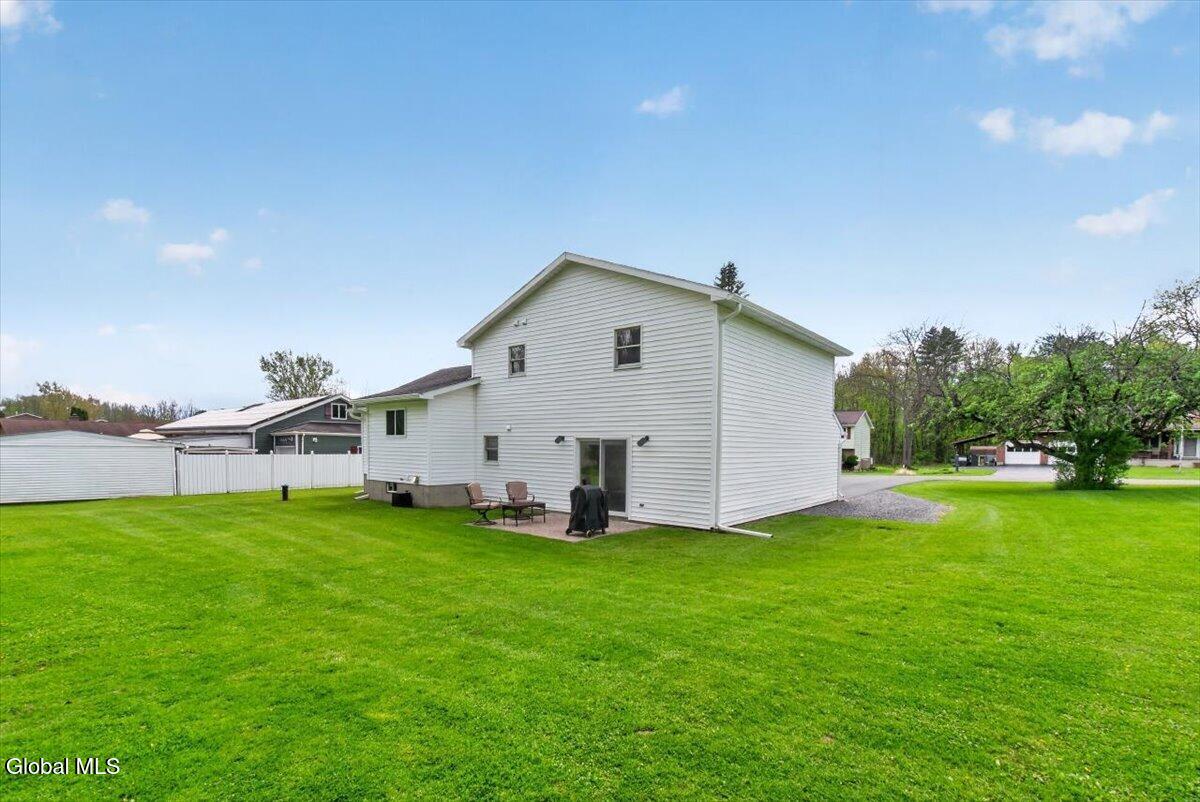 11 Dania Drive Hagaman NY 12086