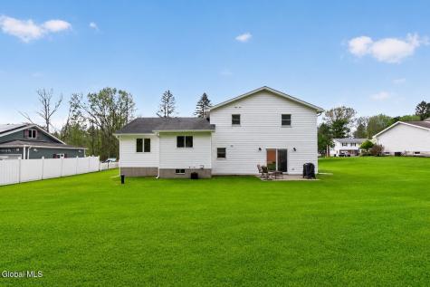 11 Dania Drive Hagaman NY 12086