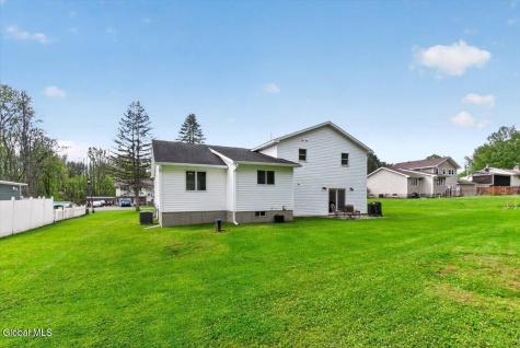11 Dania Drive Hagaman NY 12086