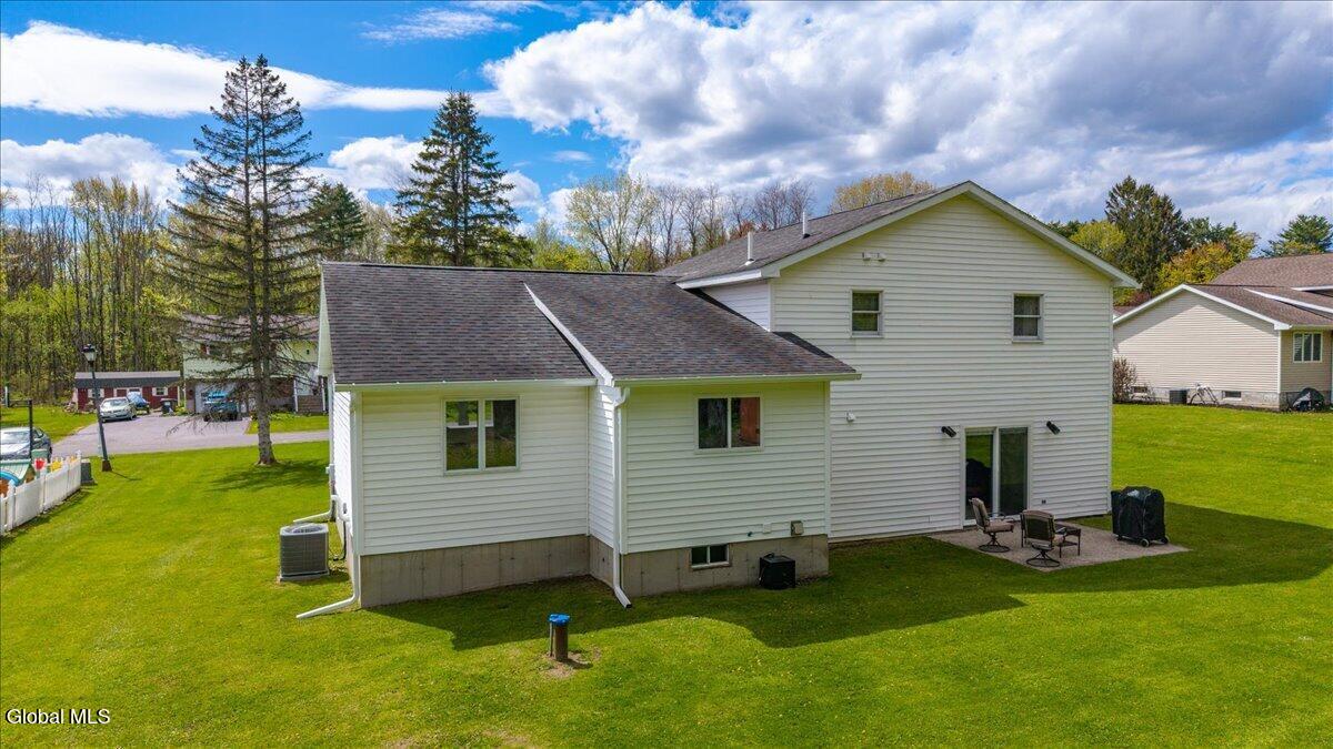 11 Dania Drive Hagaman NY 12086