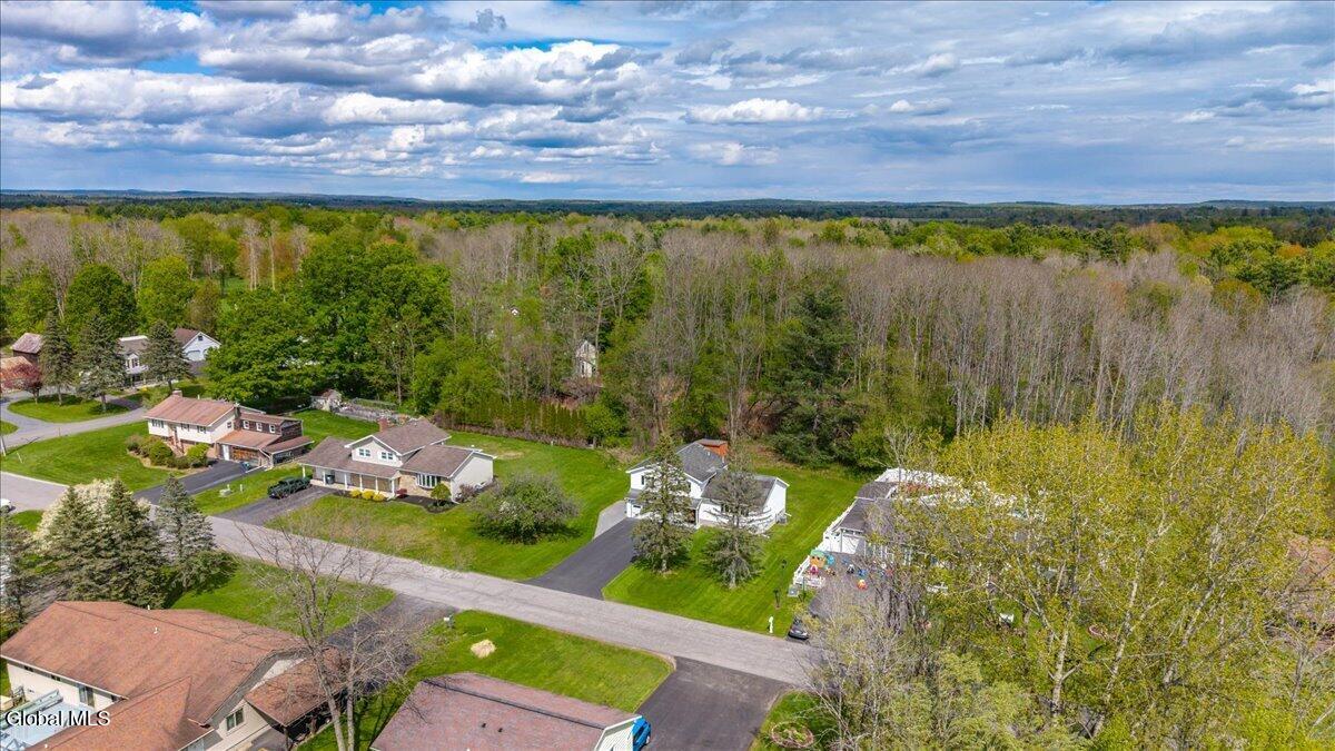 11 Dania Drive Hagaman NY 12086