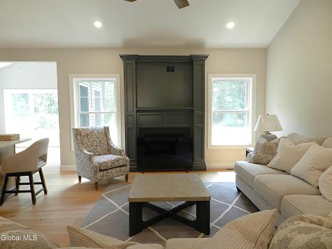 59 Dean Thomas Way Queensbury NY 12804
