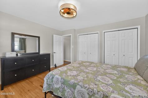 521 Russell Road Albany NY 12203