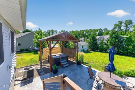521 Russell Road Albany NY 12203