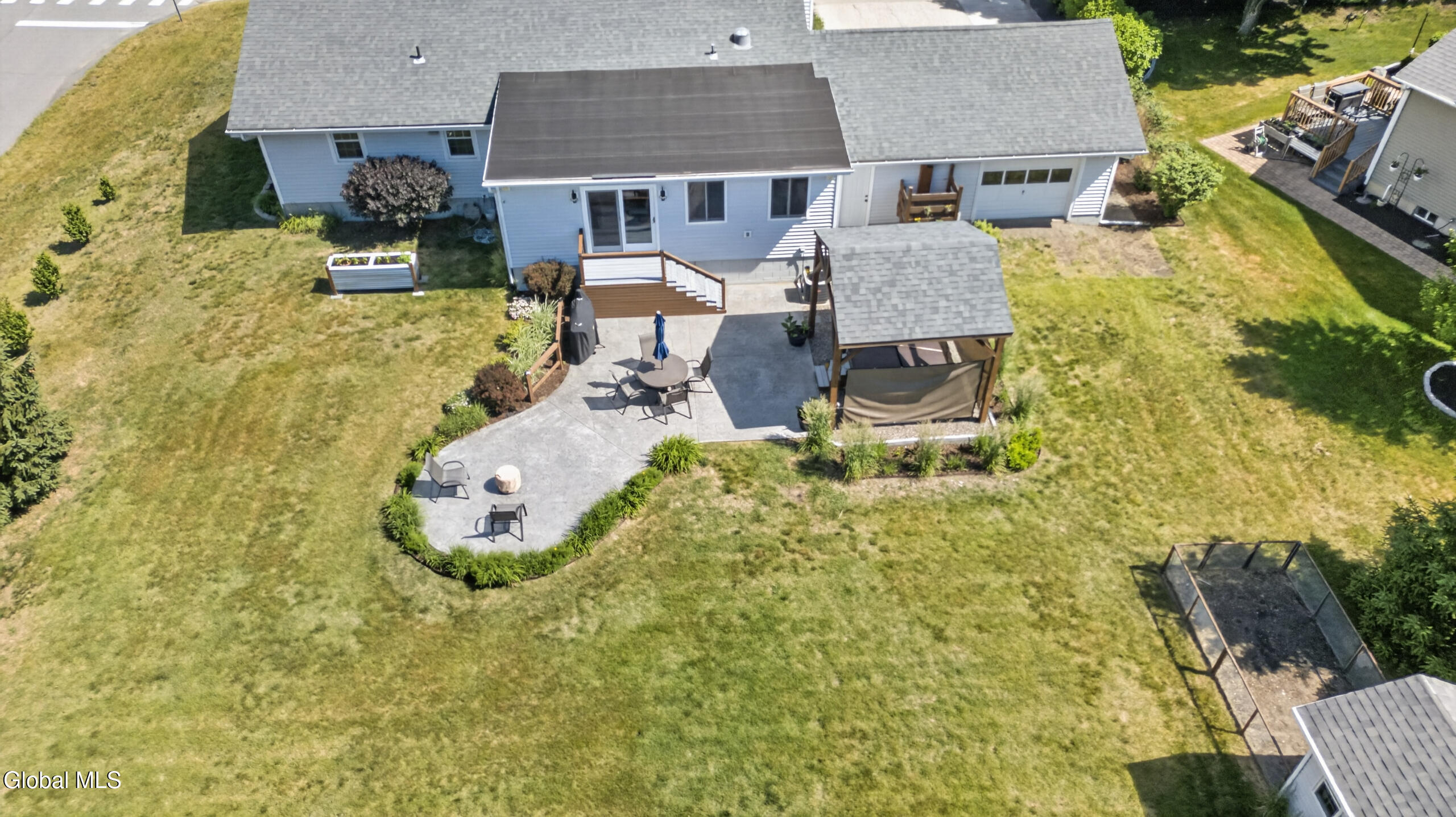 521 Russell Road Albany NY 12203