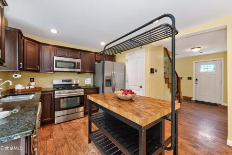 287 Vley Road Glenville NY 12302