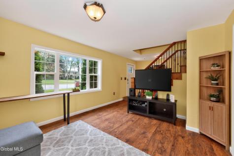 287 Vley Road Glenville NY 12302