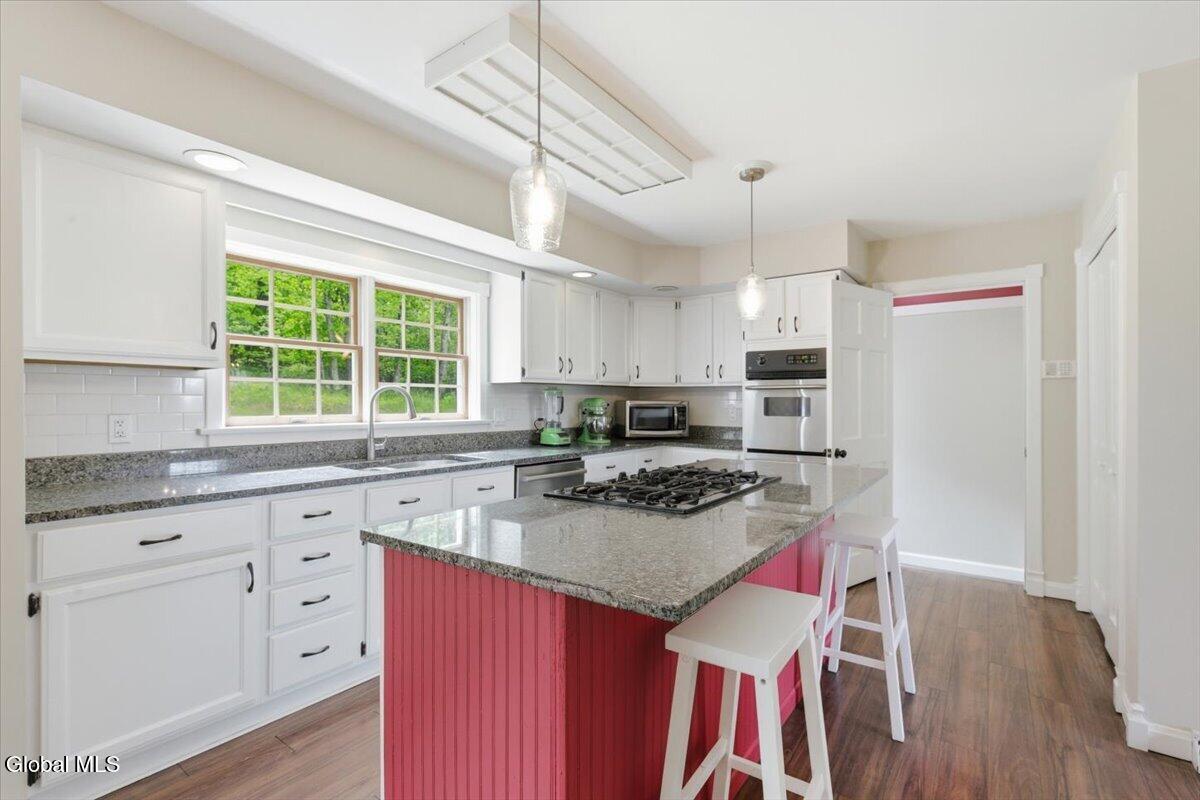292 Mammoth Spring Road Rensselaer NY 12144