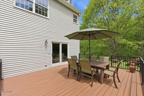292 Mammoth Spring Road Rensselaer NY 12144