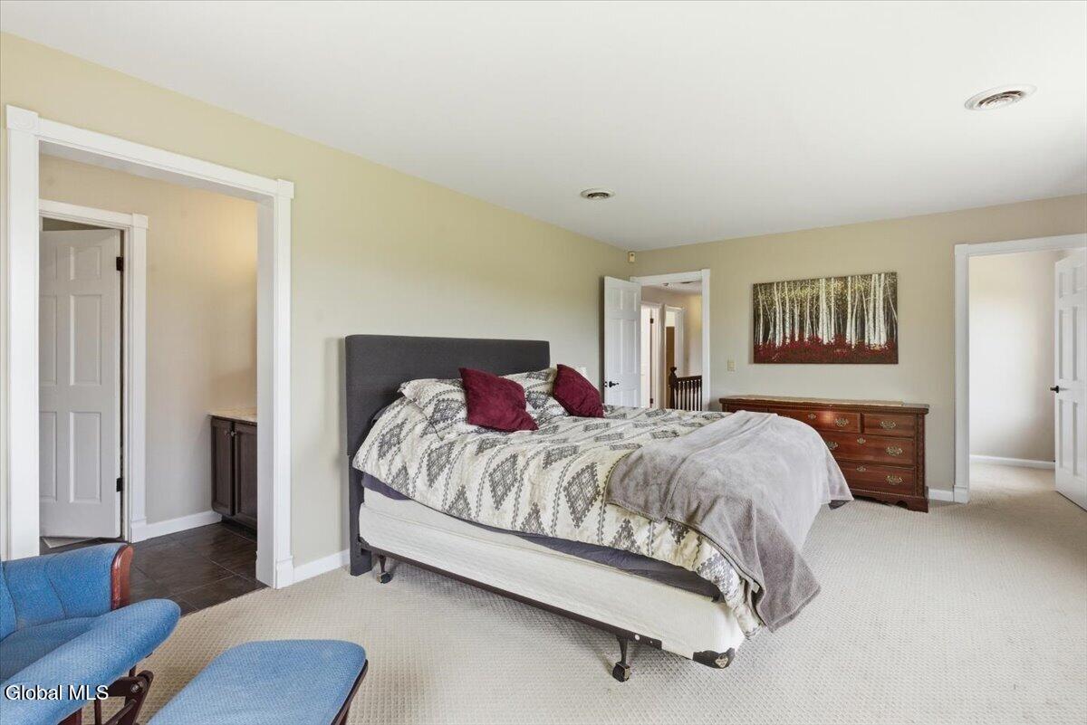 292 Mammoth Spring Road Rensselaer NY 12144