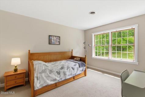 292 Mammoth Spring Road Rensselaer NY 12144