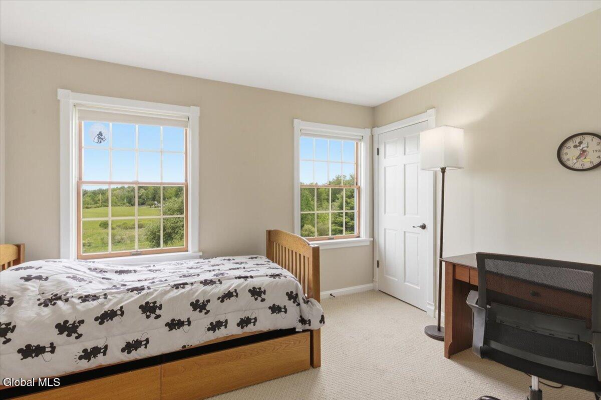 292 Mammoth Spring Road Rensselaer NY 12144