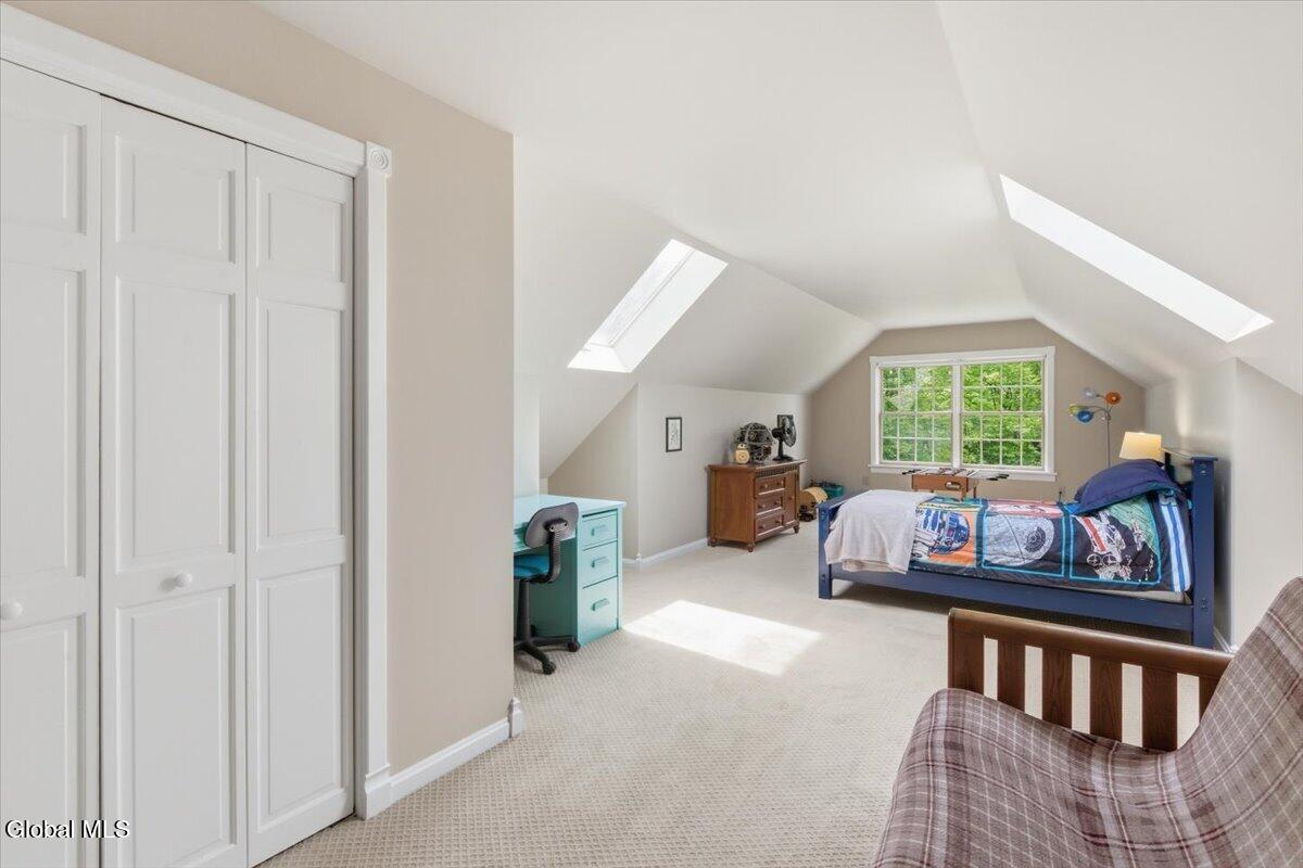 292 Mammoth Spring Road Rensselaer NY 12144